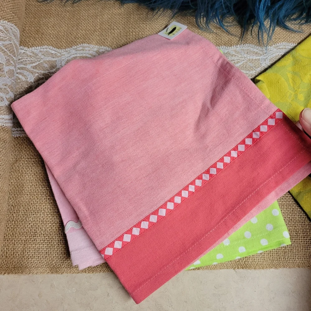 DII and now designs Easter lot of 4 linens 2 euroscrubbies - Picture 5 of 16
